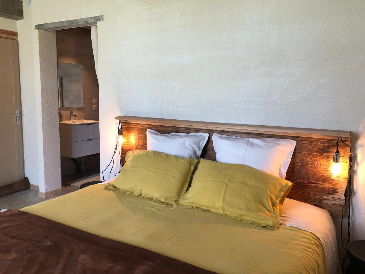 Cote Tiretaine Bed and Breakfast Orcines Εξωτερικό φωτογραφία